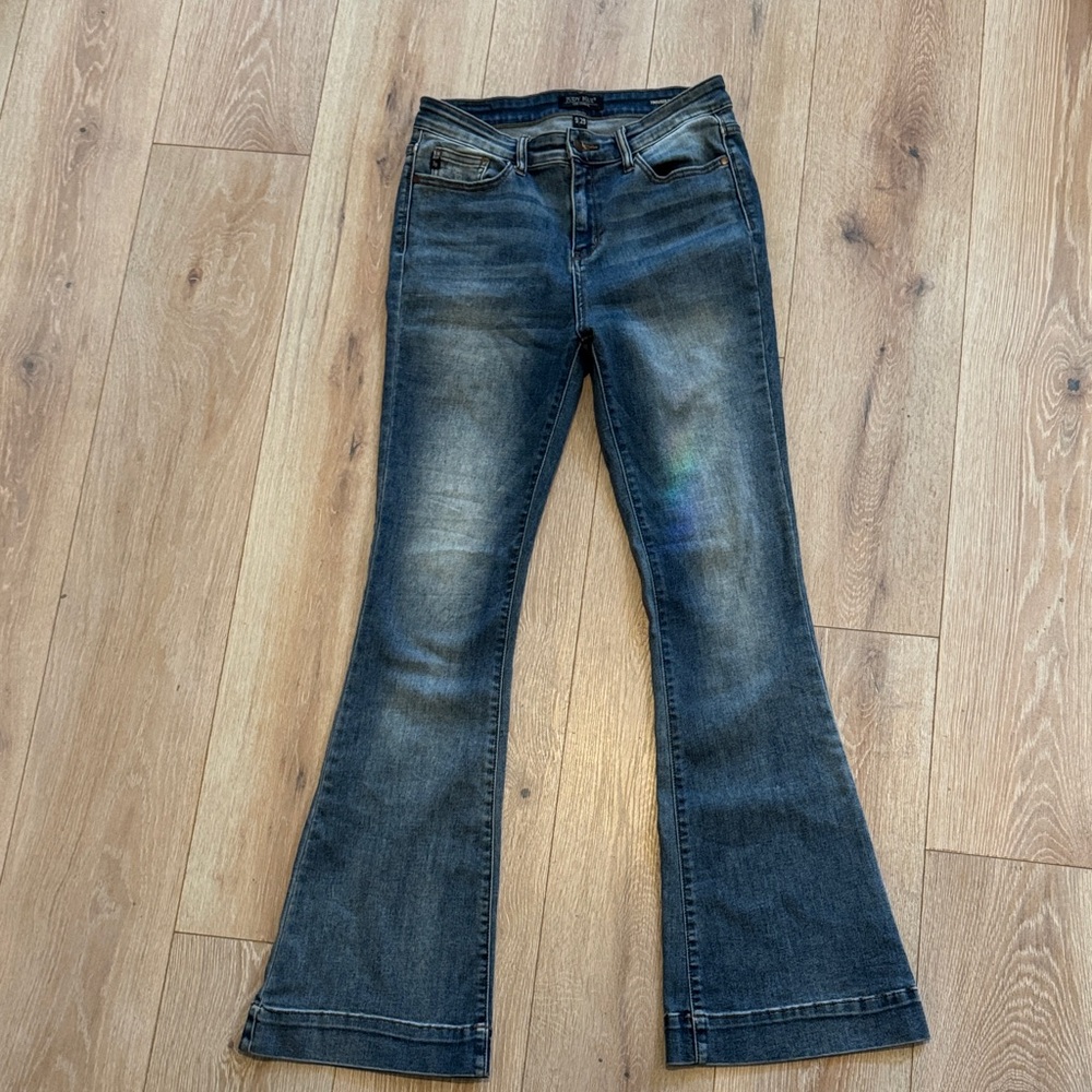 Judy Blue Trouser Flare Jeans 9/29